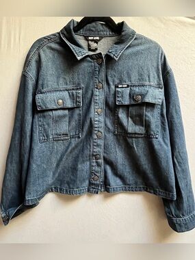 DKNY Jeans Blue Denim Jacket Medium Wash Classic Trucker L